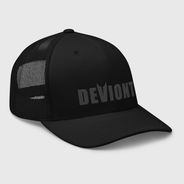 Retro Trucker Cap - Moniker (Black)